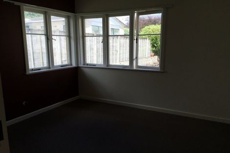 Photo of property in 16 Kauri Glen Road, Northcote, Auckland, 0627