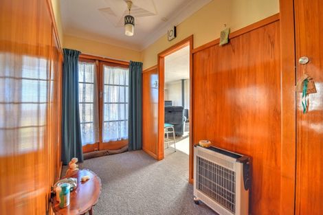Photo of property in 27 Redan Street, Wyndham, 9831