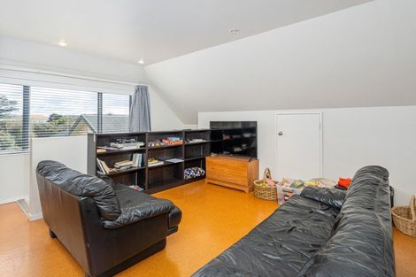 Photo of property in 128 Kowhai Avenue, Matarangi, Whitianga, 3592