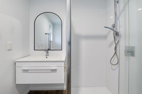 Photo of property in 12 Holland Crescent, Bulls, 4818