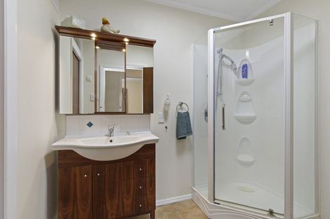 Photo of property in 8 Volkner Grove, Waterloo, Lower Hutt, 5011