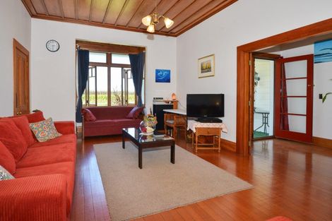 Photo of property in 17 Cemetery Road, Patutahi, Gisborne, 4072