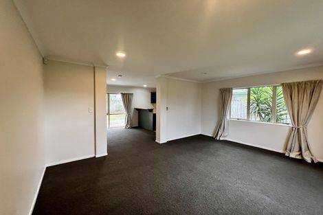 Photo of property in 12 Northmeadow Drive, Rototuna, Hamilton, 3210