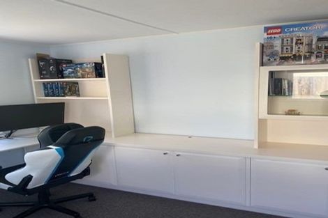 Photo of property in 5 Wakefield Terrace, Tawa, Wellington, 5028