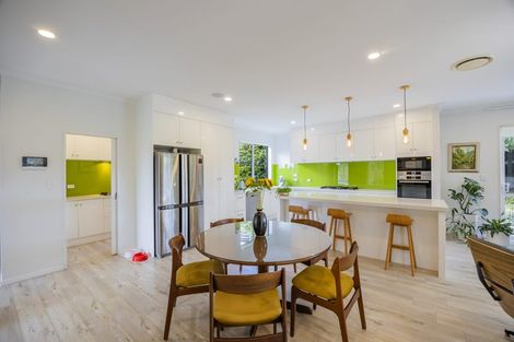 Photo of property in 67 Matua Road, Huapai, Kumeu, 0810