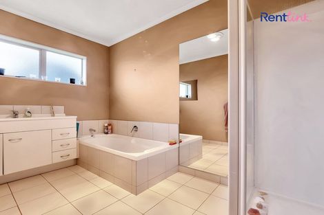 Photo of property in 15 Golden Courie Close, Papamoa Beach, Papamoa, 3118