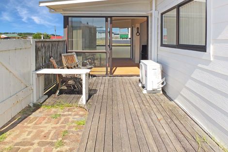 Photo of property in 90 Seabury Avenue, Foxton Beach, Foxton, 4815