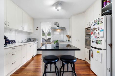 Photo of property in 17 Lysander Crescent, Beach Haven, Auckland, 0626