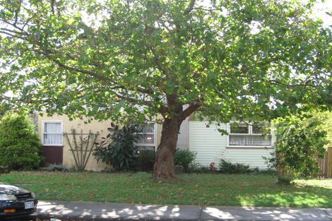 Photo of property in 65 Barrys Road, Glendene, Auckland, 0602