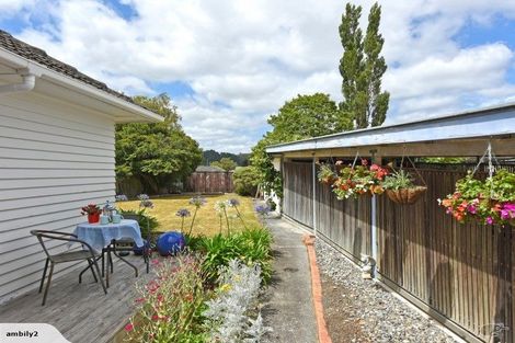 Photo of property in 29 Oxford Crescent, Ebdentown, Upper Hutt, 5018