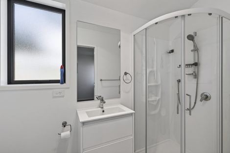 Photo of property in 6b Clerke Place, Marfell, New Plymouth, 4310