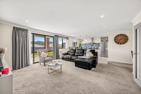 Photo of property in 29 Margaret Shields Avenue, Aotea, Porirua, 5024