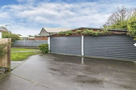 Photo of property in 8 Bowman Place, Sockburn, Christchurch, 8042