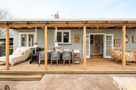 Photo of property in 25 Casey Avenue, Fairfield, Hamilton, 3214