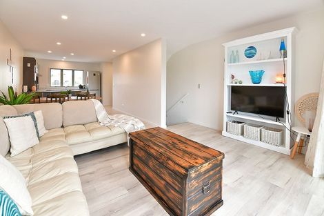 Photo of property in 6 Waterside Crescent, Gulf Harbour, Whangaparaoa, 0930