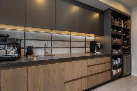 Photo of property in 270 Rutherford Street, Nelson South, Nelson, 7010