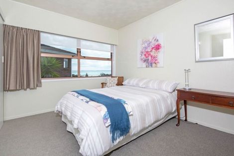 Photo of property in 36 Haseler Crescent, Howick, Auckland, 2014