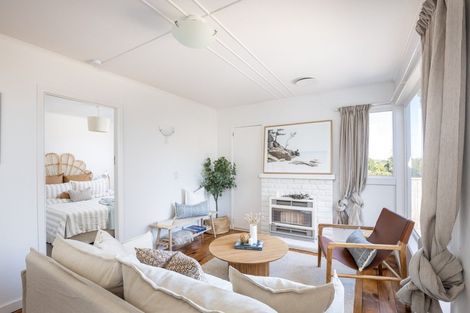 Photo of property in 275 Tukapa Street, Hurdon, New Plymouth, 4310