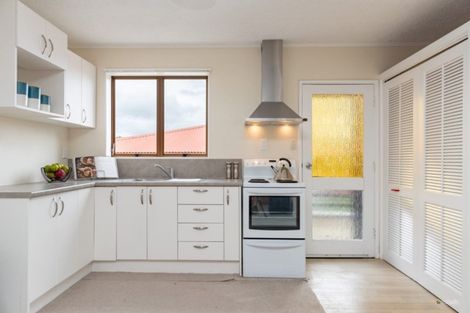 Photo of property in 2a Laurel Grove, Maungaraki, Lower Hutt, 5010