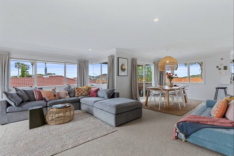 Photo of property in 38 Plateau Heights, Mount Maunganui, 3116