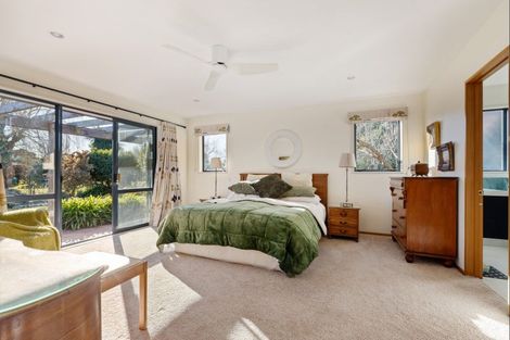 Photo of property in 11 Cedar Place, Amberley, 7410