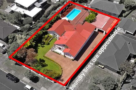 Photo of property in 6 Parker Avenue, New Lynn, Auckland, 0600