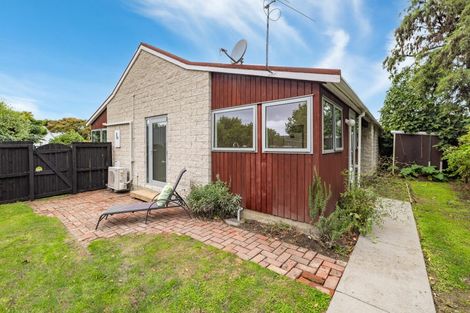 Photo of property in 1/5 Hythe Lane, Saint Martins, Christchurch, 8022