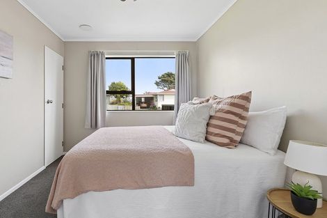 Photo of property in 41 Nassau Avenue, Grenada North, Wellington, 5028