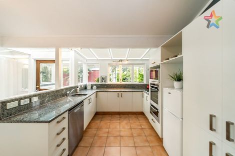 Photo of property in 35 Kiwi Street, Alicetown, Lower Hutt, 5010