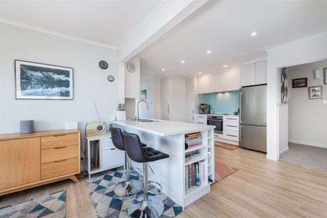 Photo of property in 74 Sylvan Crescent, Te Atatu South, Auckland, 0610