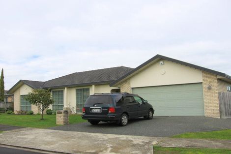 Photo of property in 15 Limerick Place, Dannemora, Auckland, 2016