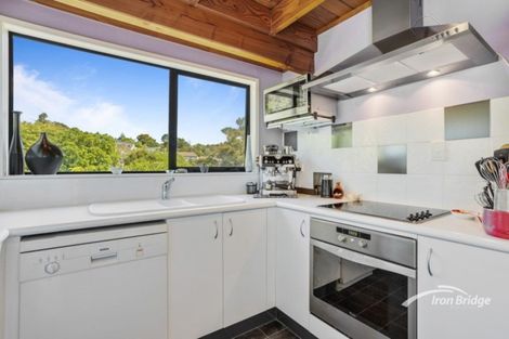 Photo of property in 2/82 Verbena Road, Birkdale, Auckland, 0626