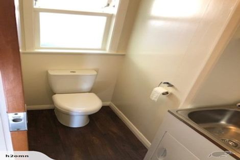 Photo of property in 41 Randwick Road, Northland, Wellington, 6012