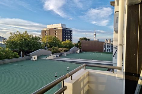 Photo of property in 2f/160 Symonds Street, Eden Terrace, Auckland, 1010