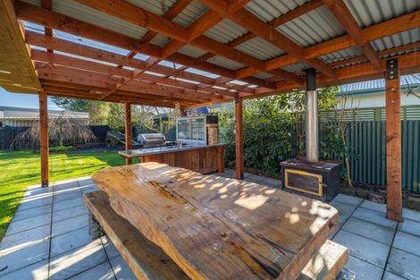 Photo of property in 109 Main North Road, Woodend, 7610