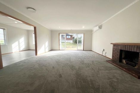 Photo of property in 2 Kohekohe Street, New Lynn, Auckland, 0600