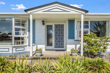 Photo of property in 34 Herbert Avenue, Cloverlea, Palmerston North, 4412