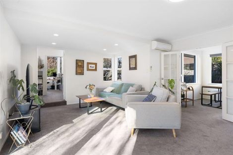 Photo of property in 69b Aorangi Road, Bryndwr, Christchurch, 8053