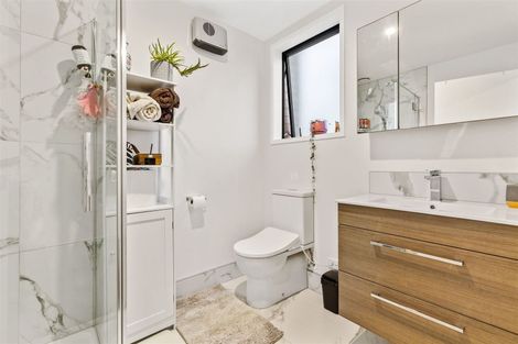 Photo of property in 8/45 Vera Road, Te Atatu South, Auckland, 0610