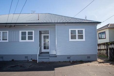 Photo of property in 112 Forest Lake Road, Forest Lake, Hamilton, 3200