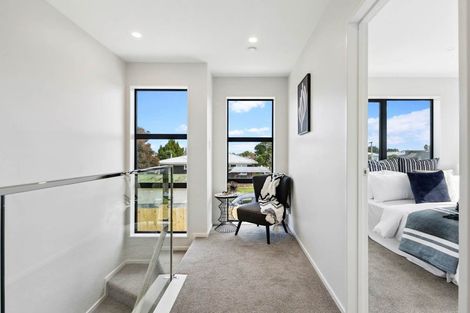 Photo of property in 49b Puriri Road, Manurewa, Auckland, 2102