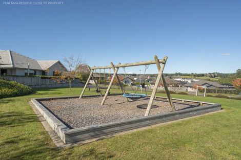 Photo of property in 22 Penetaka Heights, Pyes Pa, Tauranga, 3112