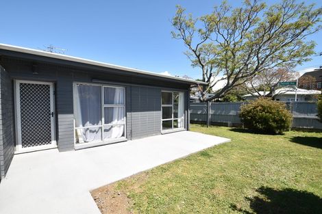 Photo of property in 2/40 Leslie Avenue, Sandringham, Auckland, 1025