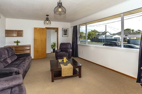 Photo of property in 9 Waimea Street, Westown, New Plymouth, 4310