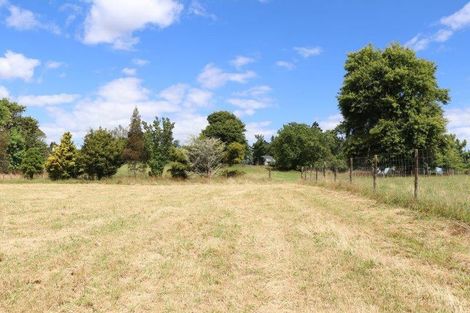 Photo of property in 2220 Kakaramea Road, Ngahinapouri, Hamilton, 3290