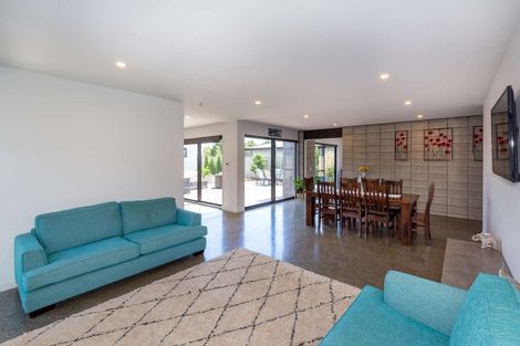 Photo of property in 37 Tiny Hill Drive, Rolleston, 7614