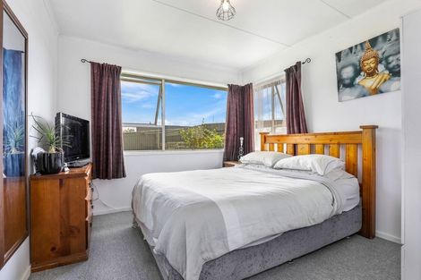 Photo of property in 21 Fenruss Street, Fairy Springs, Rotorua, 3015