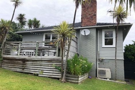 Photo of property in 1/27 Richards Avenue, Forrest Hill, Auckland, 0620