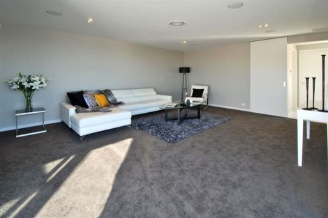 Photo of property in 220 Clifton Terrace, Clifton, Christchurch, 8081