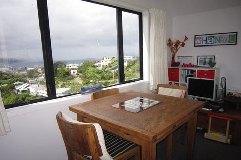 Photo of property in 12a Ashton Fitchett Drive, Brooklyn, Wellington, 6021